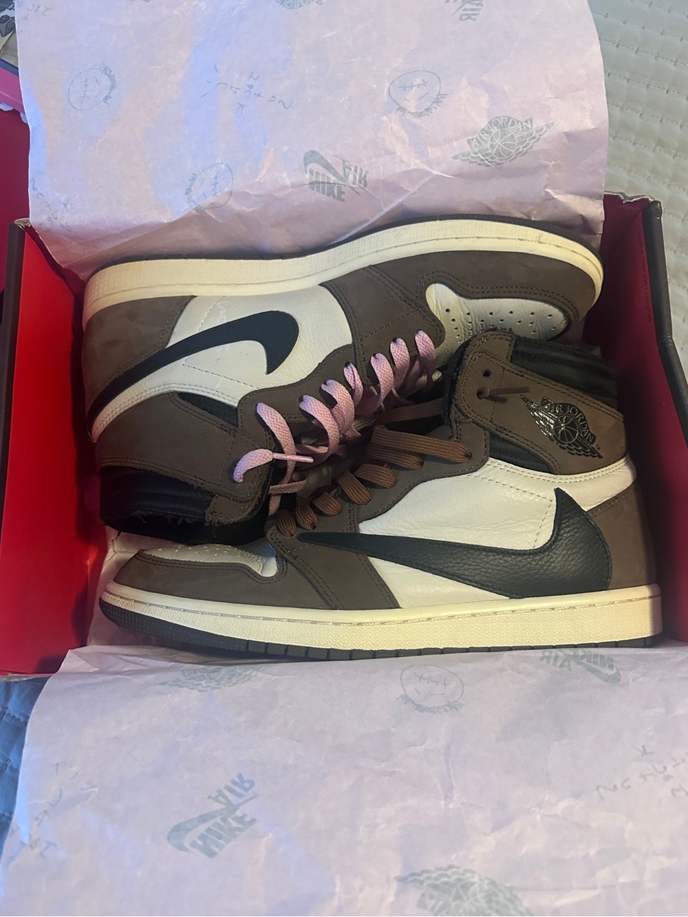 Nike Air Jordan 1 - Men’s 9.5/ Womens 11 - Picture 3 of 7